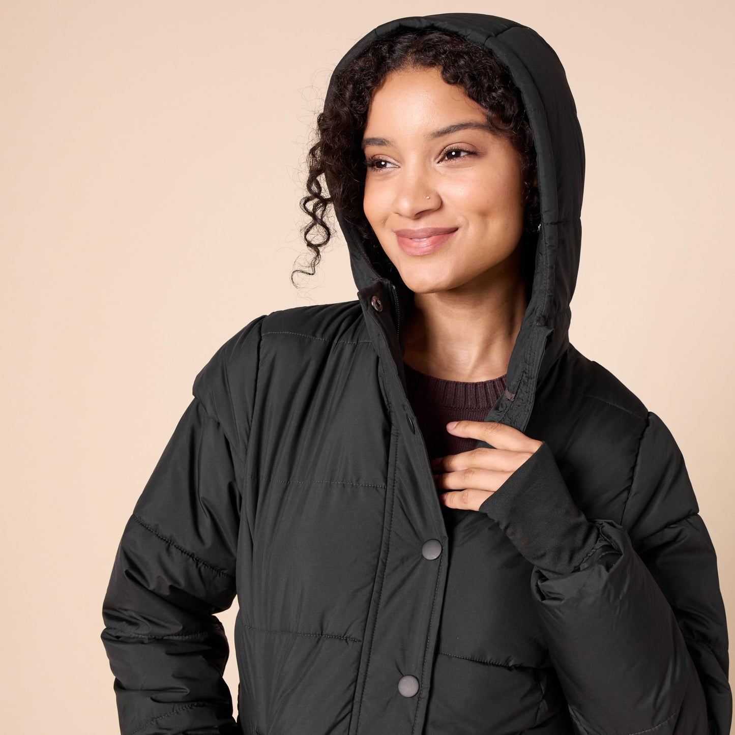 Amazon Essentials Women's Heavyweight Quilted Long-Sleeve Hooded Puffer Coat (Available in Plus Size), Black, Small