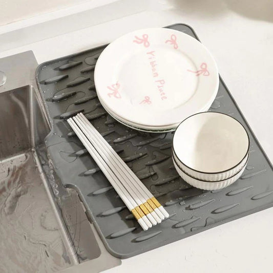 Heat-Resistant & Non-Slip Mat for Drip-Free Drying